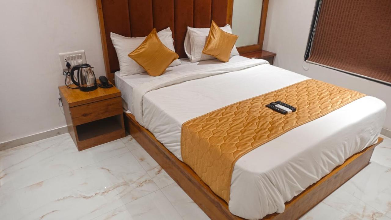 Hotel Palms Residency, Chembur Mumbai — Photos 3